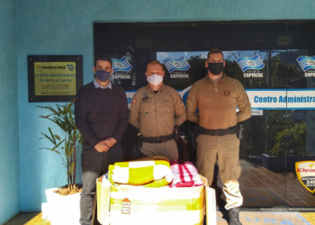 PolÃ­cia Militar entrega ao municÃ­pio itens arrecadados na Campanha do Cobertor SolidÃ¡rio