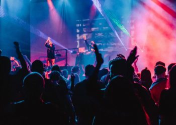 Shows e eventos sÃ£o liberados em SC a partir de outubro