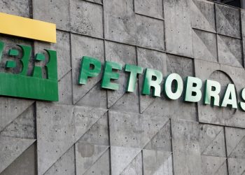 Reajuste nos preÃ§os da gasolina e gÃ¡s de cozinha Ã© anunciado pela Petrobras