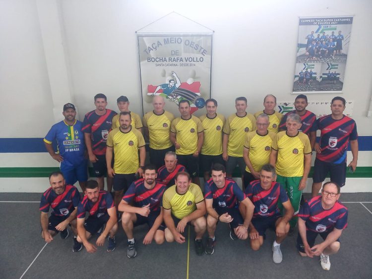 Equipes de Campos Novos e Presidente Castello Branco