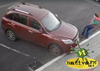 Cantoneiras instaladas nos meios-fios tÃªm causado quedas e prejuÃ­zos em JoaÃ§aba