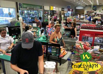 Empresas reduzem embalagens e qualidade para repassar custos