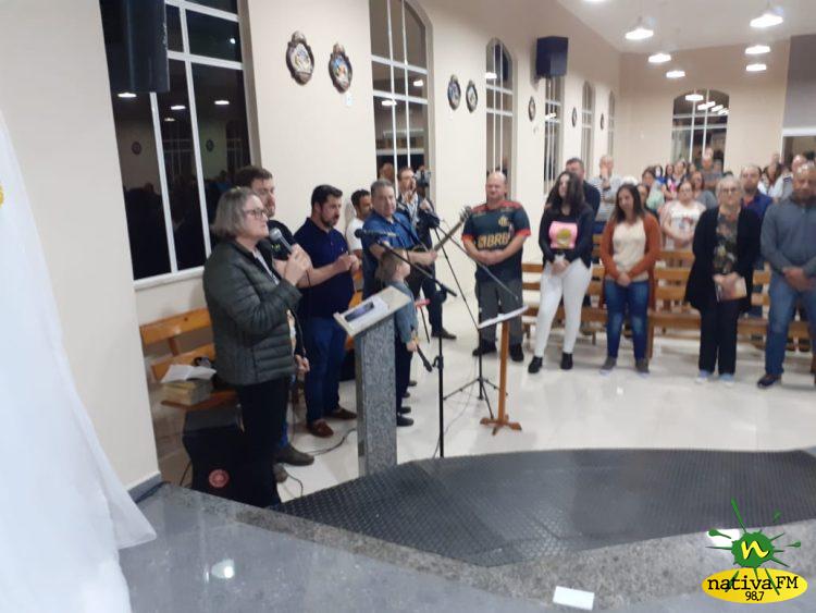 Devotos participam da 1Âª noite do TrÃ­duo da Festa de SÃ£o CristÃ³vÃ£o