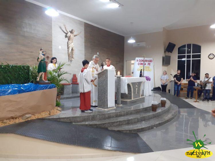 Devotos participam da 1Âª noite do TrÃ­duo da Festa de SÃ£o CristÃ³vÃ£o