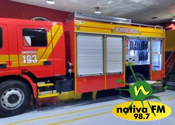 Corpo de Bombeiros de Capinzal recebe novo caminhÃ£o atravÃ©s do programa SC Mais Segura