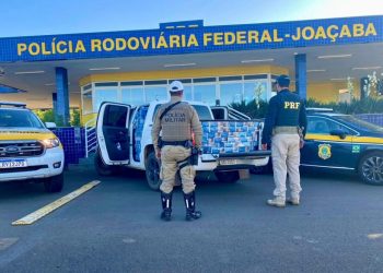 AÃ§Ã£o conjunta da PRF e PMRv apreende cerca de 30 mil maÃ§os de cigarros contrabandeados