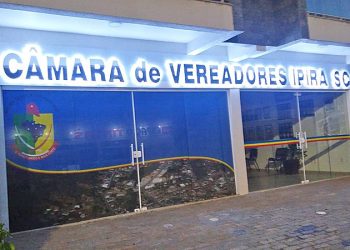 Vereadores de Ipira aumentam o salário em 30%