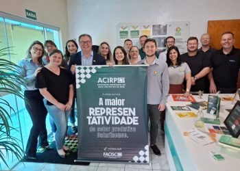 Diretoria da ACIRP recebe visita do Presidente da FACISC