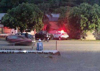 Discussão motivada por política resulta em dois feridos a facada em Ipira