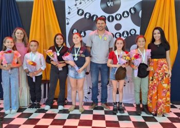 VI Festival Escolar da Canção é promovido pela Secretaria da Educação de Ouro