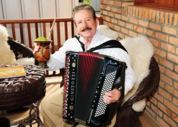 Nésio Alves Corrêa, o Gildinho, fundador do grupo ‘Os Monarcas’, morre aos 82 anos