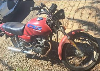 Motocicleta furtada no interior de Ouro é recuperada em Joaçaba