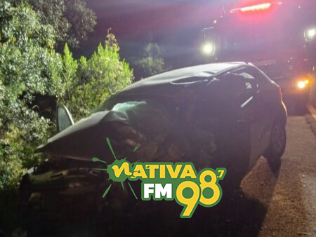 Acidente entre carro e caminhão deixa um morto e dois feridos com gravidade na BR-280