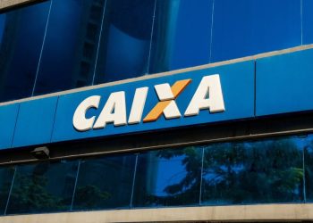 Caixa libera abono salarial para nascidos em março e abril