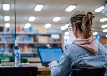 Educação divulga cronograma para inscrições e renovações do Universidade Gratuita