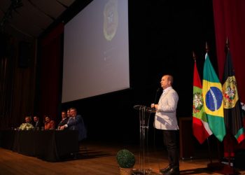 Governador anuncia concurso para 300 agentes da Polícia Civil