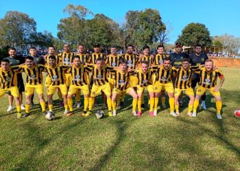 Semifinais do Campeonato Municipal de Futebol de Capinzal têm vitória do Colina e goleada do Coxilhense