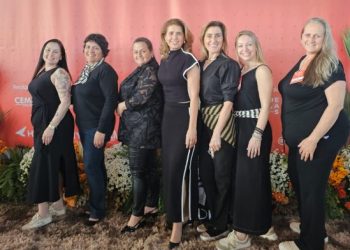 Núcleo da Mulher Empresária da ACIRP marca presença no CEME Conecta em Agrolândia/SC