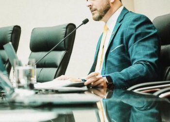 Deputado Estadual Lucas Neves pensa em trocar o Podemos por outro partido