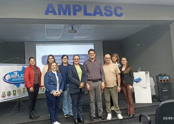 Administração de Zortéa e Servidores Municipais participam de Curso sobre a Reforma Tributária