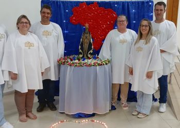 Comunidade do Loteamento Lar Imóveis realiza a primeira noite de Tríduo em Honra Nossa Senhora Aparecida