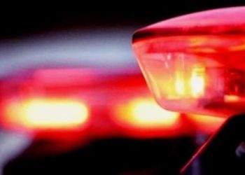 Homem fica em estado grave após ser esfaqueado em frente a creche em Lages