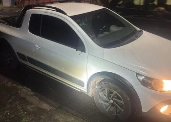 Mulher danifica veículo de ex-companheiro após ser ameaçada e agredida