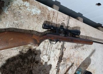 Homem é preso pela Polícia Militar por violência doméstica e posse irregular de arma de fogo na Barra de Leão- Campos Novos