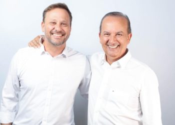 Jorginho Mello anuncia nome do prefeito de Joinville Adriano Silva como vice em 2026