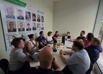 Encontro na ACIRP discute organização do Ateliê do Empreendedor em Capinzal