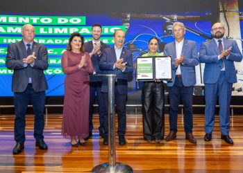 Governador Jorginho Mello autoriza uso de ferramenta da Fazenda para o Procon monitorar preços do varejo em Santa Catarina