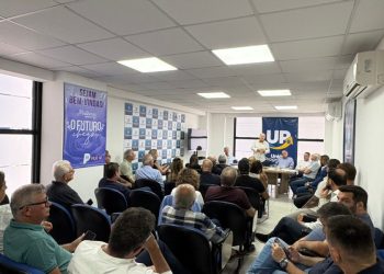 Pré-candidatos a deputados pelo PP decidem permanecer no governo Jorginho Mello