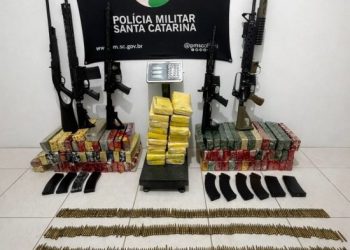 BOPE apreende 91 quilos de drogas e quatro fuzis em operação em SC