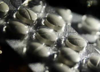 Câmara aprova regras para comercialização de remédios em supermercados