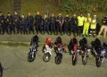 Empinar moto e cortar giro: ‘rolezinho’ na madrugada acaba com 32 autuações em Joinville